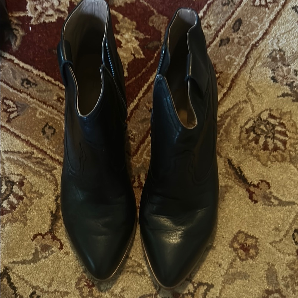 Sleek Black FRYE Chelsea Ankle Boots
